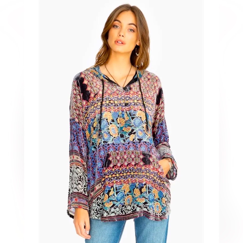 JOHNNY WAS Karma Burnout Aztec Hoodie. Excellent condition. Size XS.